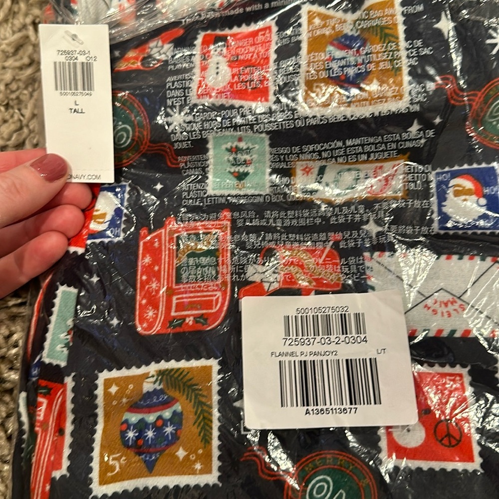Old Navy Letters to Santa Men’s pj bottoms xl tall